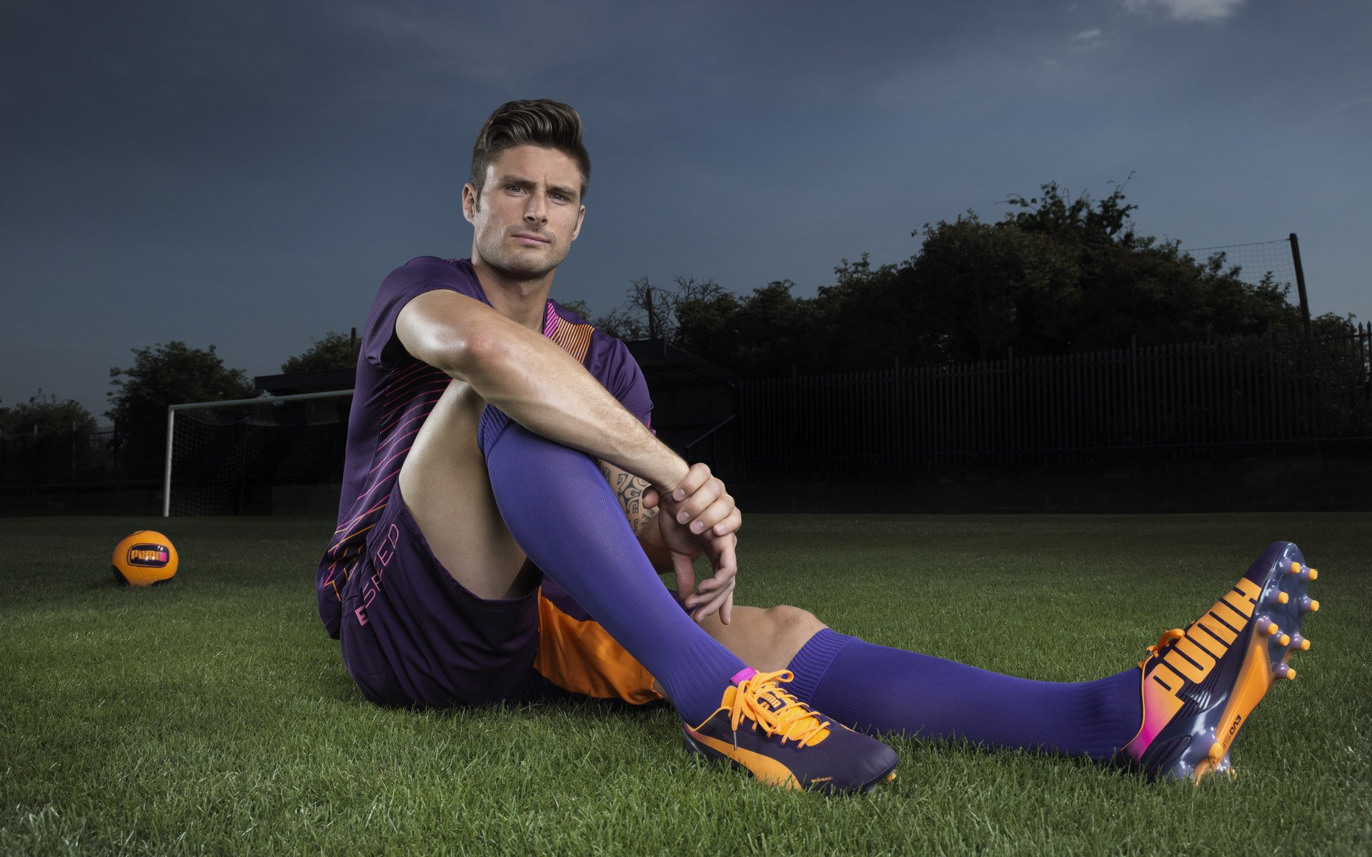 红魔意志，欧冠半决赛史诗夜，曼联加时鏖战力克阿尔及利亚之狮